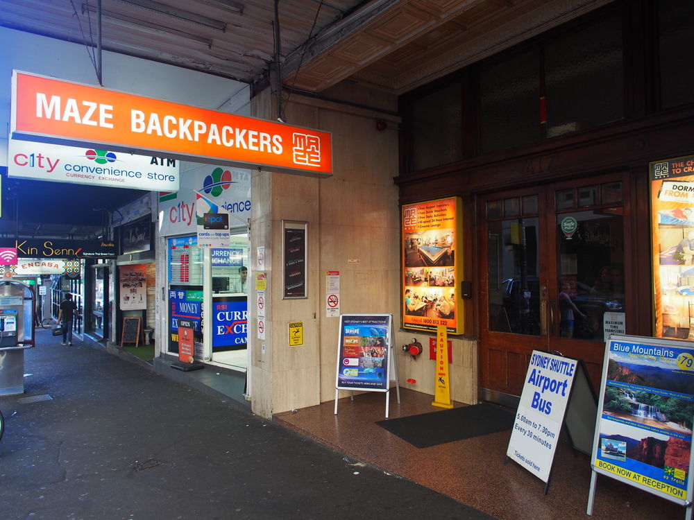 Maze Backpackers - Sydney image 1